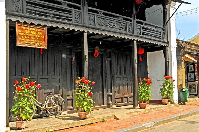 The Old House of Phung Hung