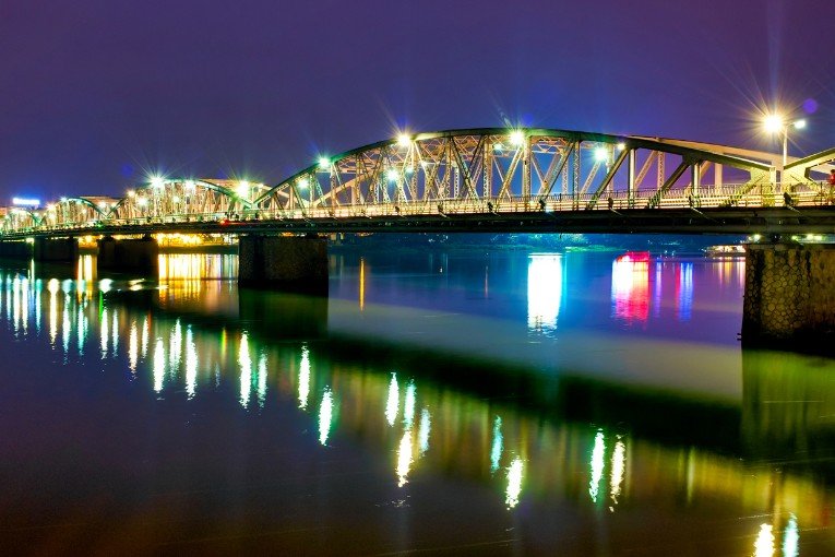 Trang Tien Bridge