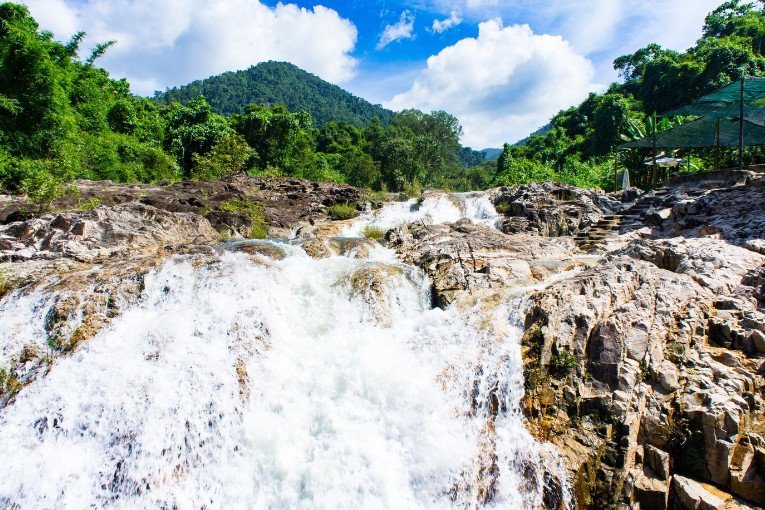 Yang Bay Waterfall