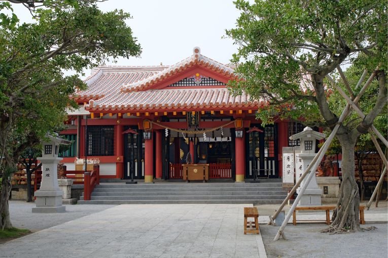 Naminoue Shrine