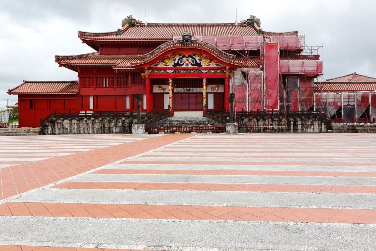 Shuri Castle, Tourist Attractions in Naha