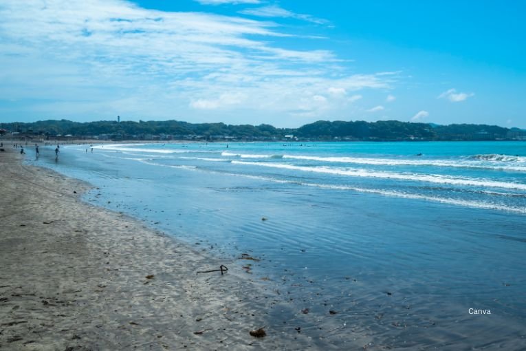 Kamakura Beach (Yuigahama Beach)