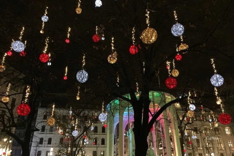 Vörösmarty Square, Budapest